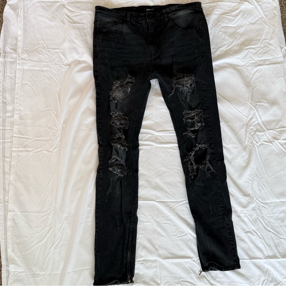 Men’s Fashion Nova Black Ripped Jeans